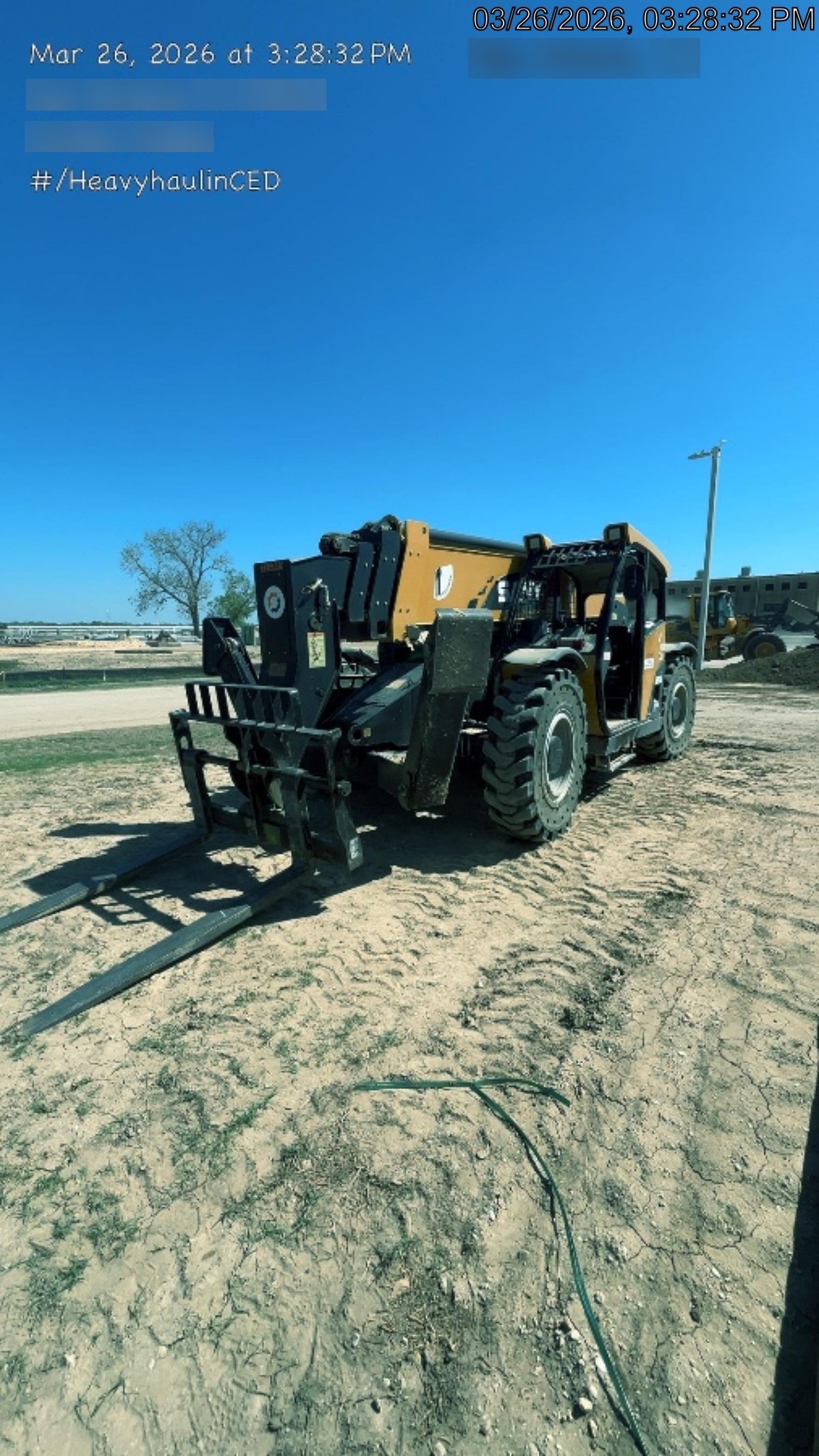2022 SANY STH1056
