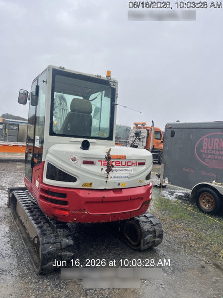 2020 Takeuchi TB250-2C Cab/Heat/Air, Rubber Tracks, Manual TAG QC