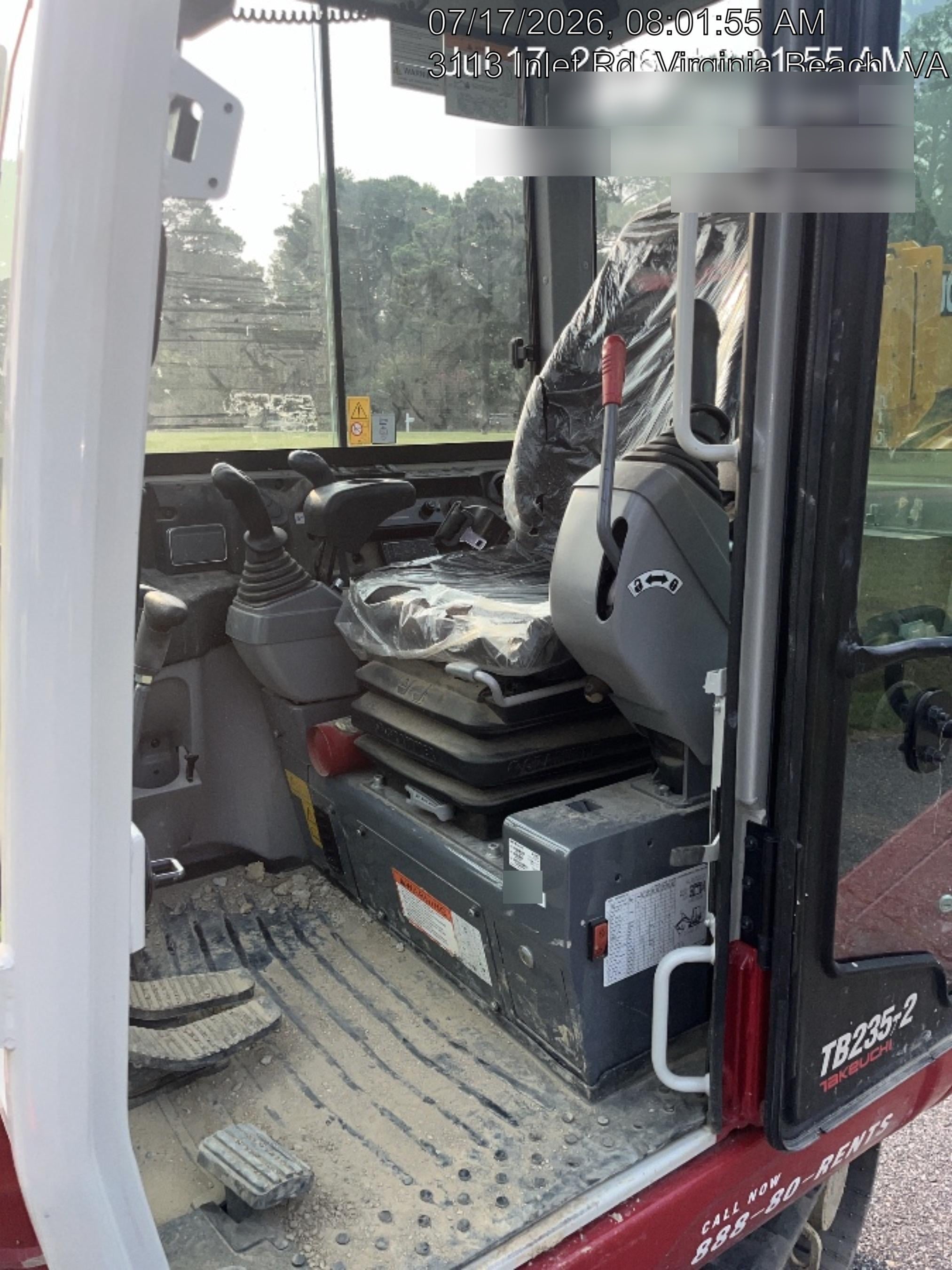 2025 TAKEUCHI TB235-2CR