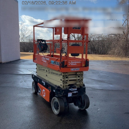 2022 JLG ES2632