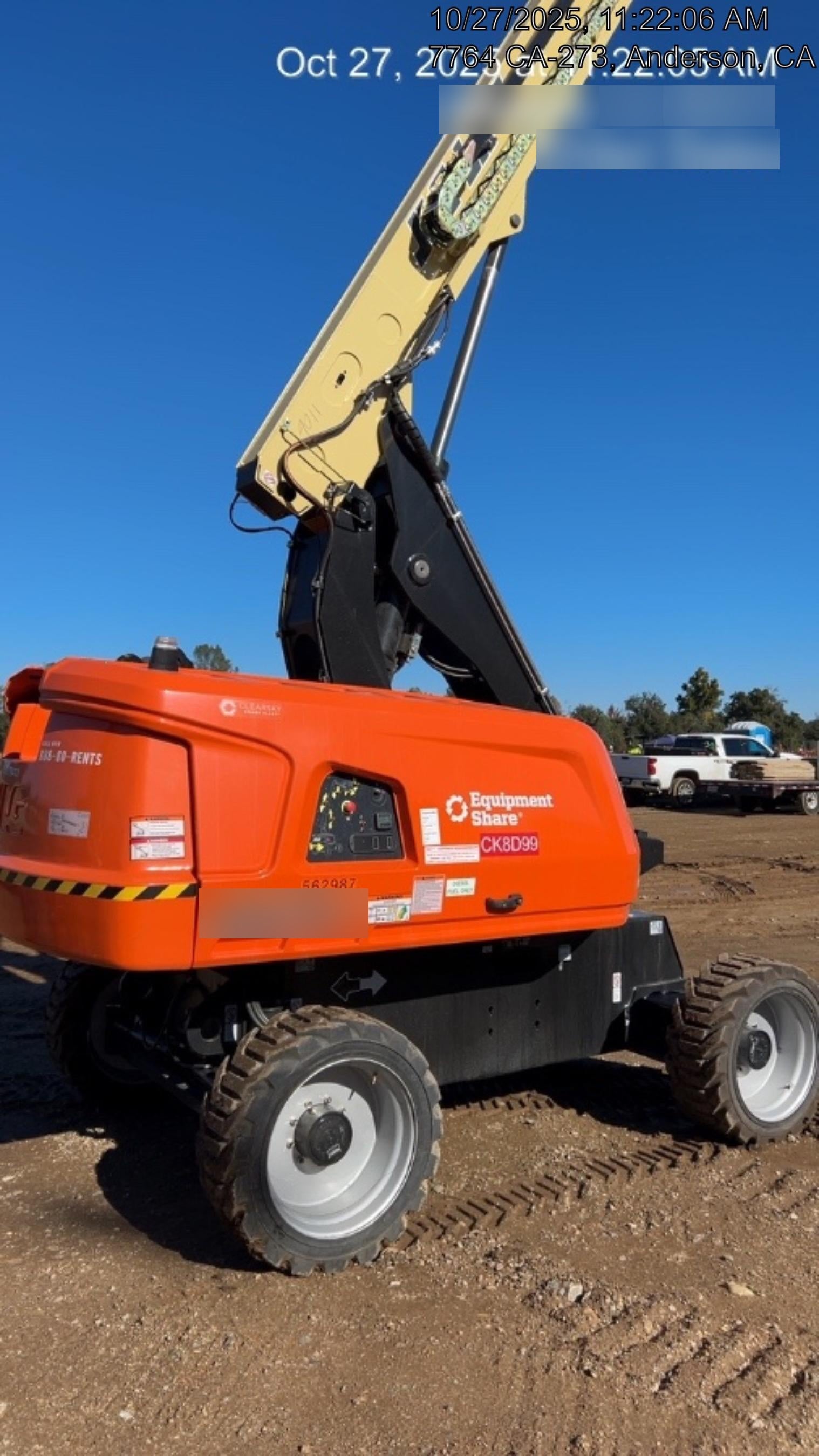 2025 JLG 660SJ