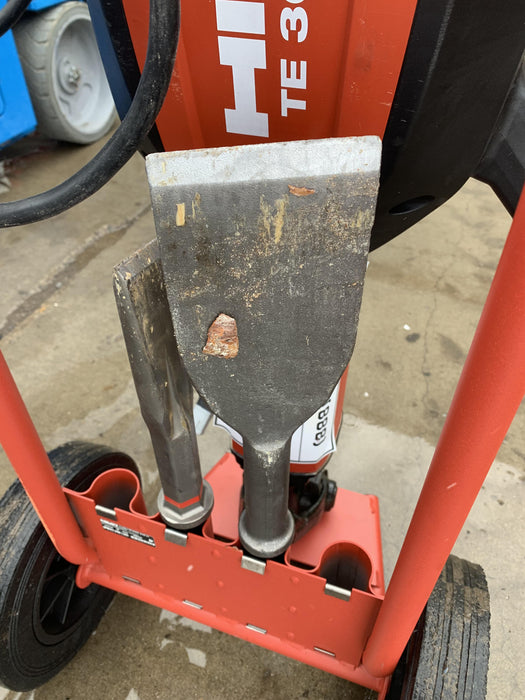 2020 HILTI TE 3000-AVR