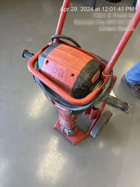 2020 HILTI TE 3000-AVR