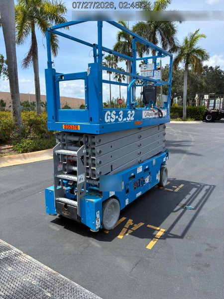 2022 GENIE GS-3232