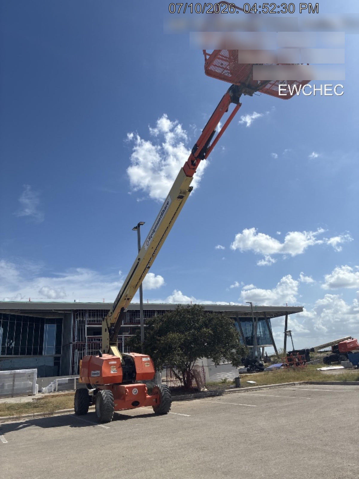 2021 JLG 860SJ