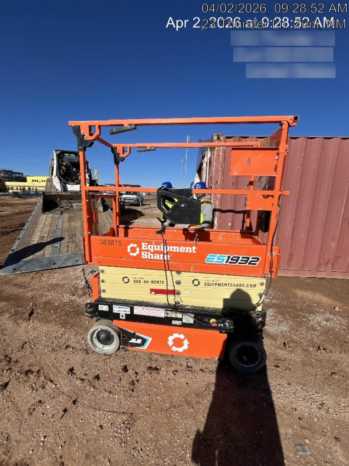 2023 JLG ES1932
