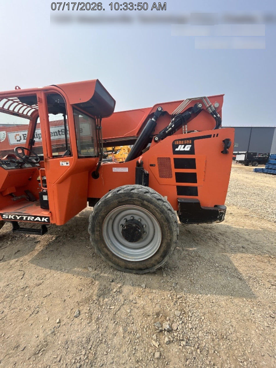 2020 SKYTRAK 8042