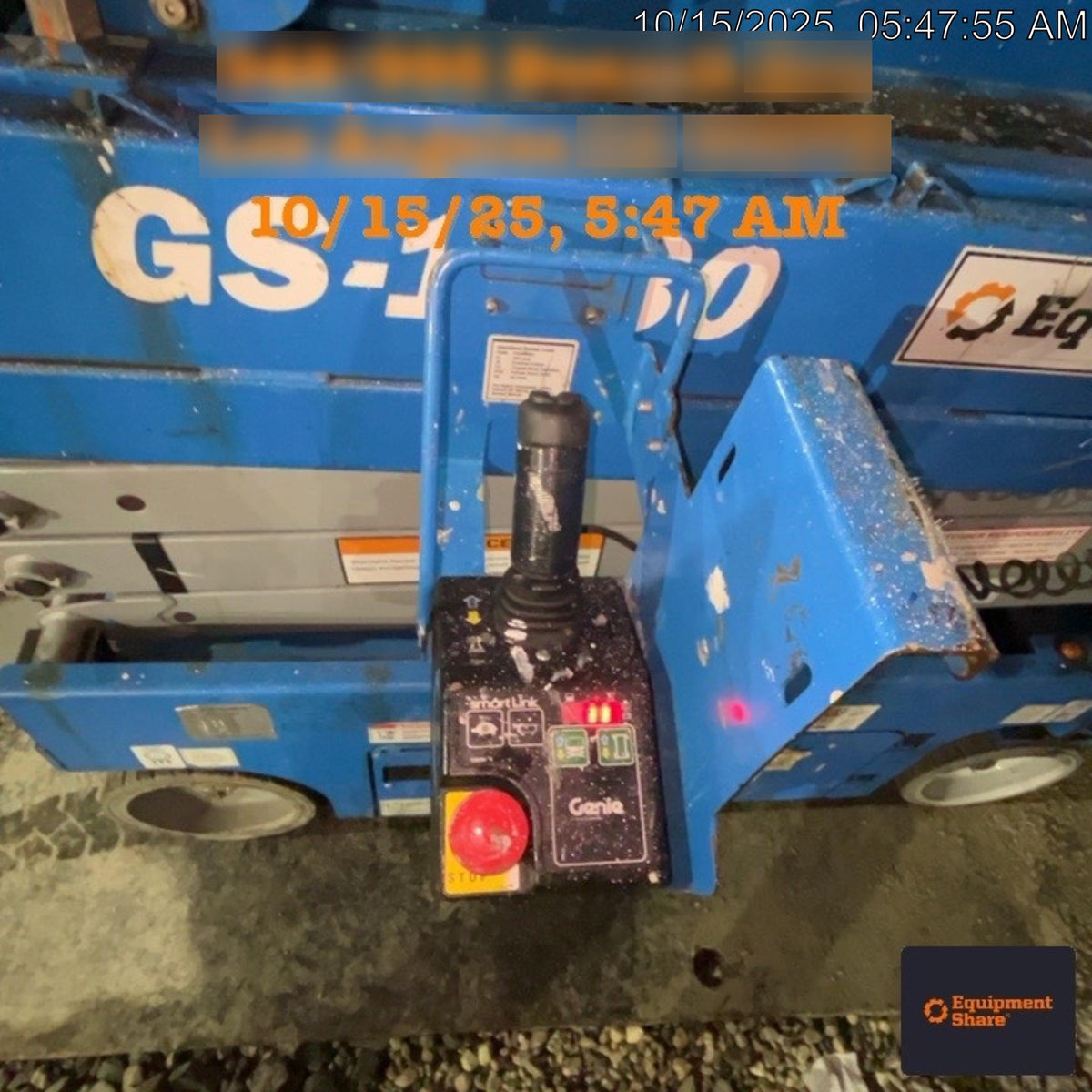 2020 Genie GS-1930 Solid Non Marking Tires, Beacon, Folding rails with half height swing gate, 800W Inverter