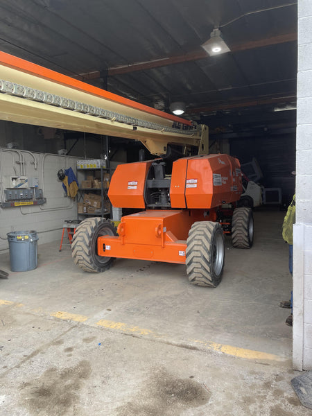 2022 JLG 860SJ