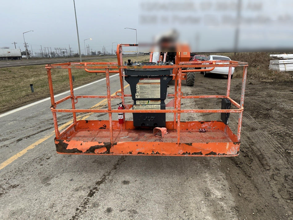 2019 JLG 860SJ