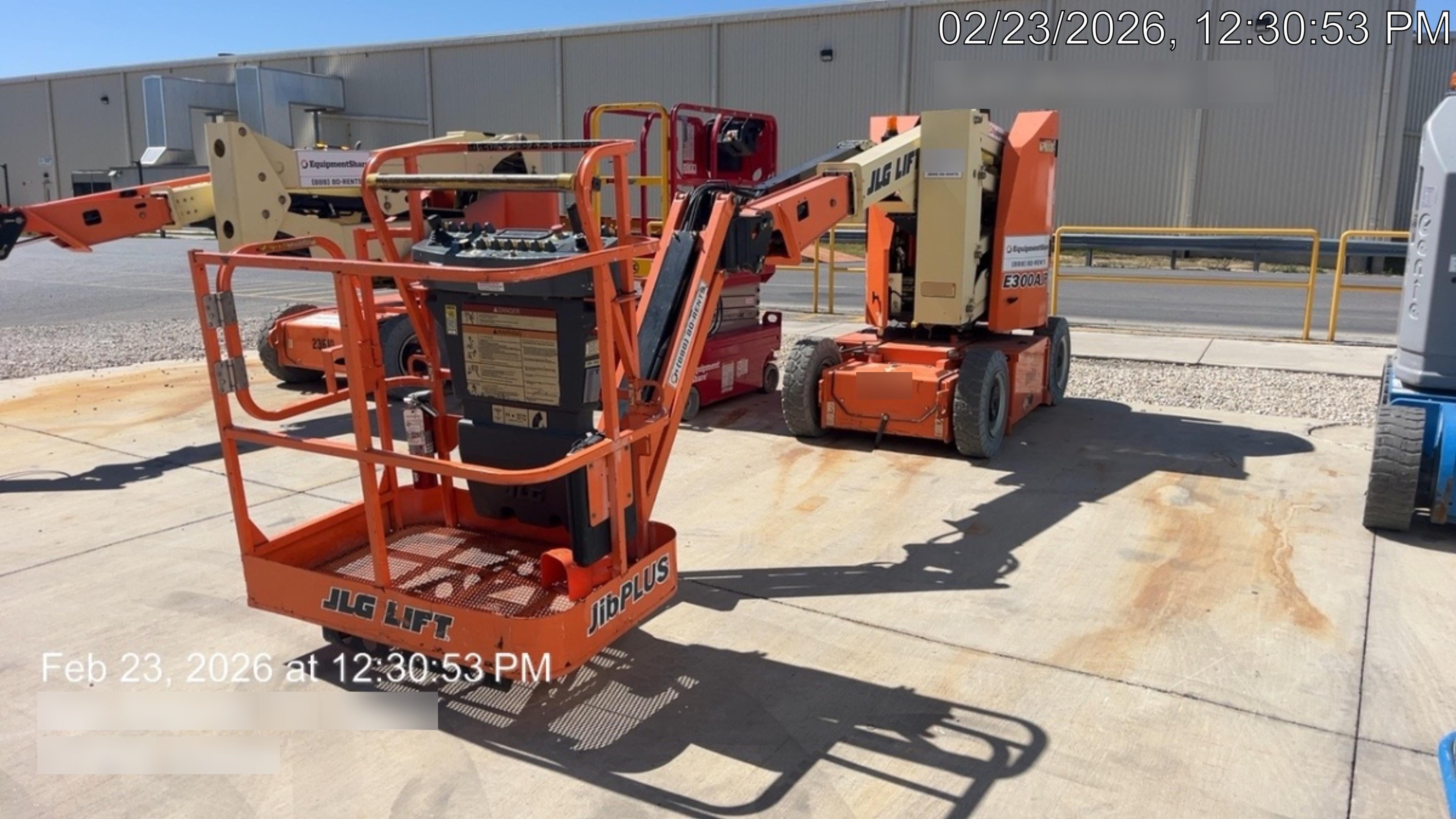 2019 JLG E300AJP