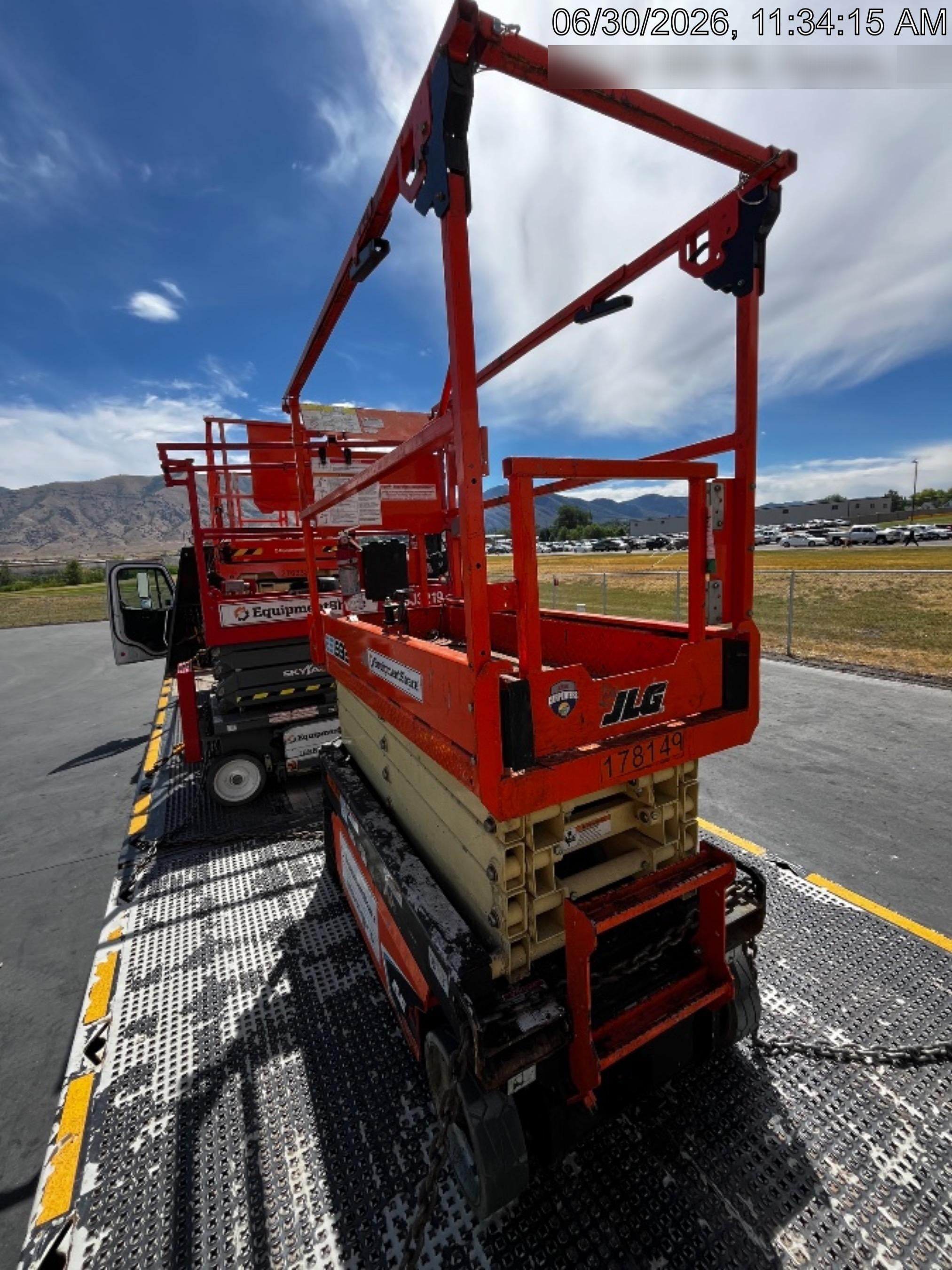 2022 JLG R4045