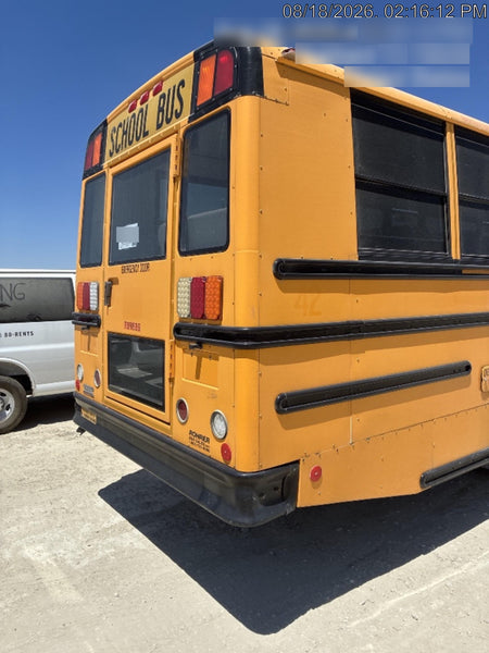 2014 FREIGHTLINER Thomas 72 Passenger Bus