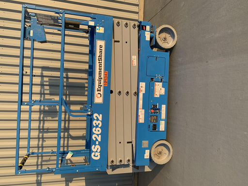 2020 Genie GS-2632 Solid NM Tires, Folding Rails with Half-Height Swing Gate, Beacon, 800W Invertor
