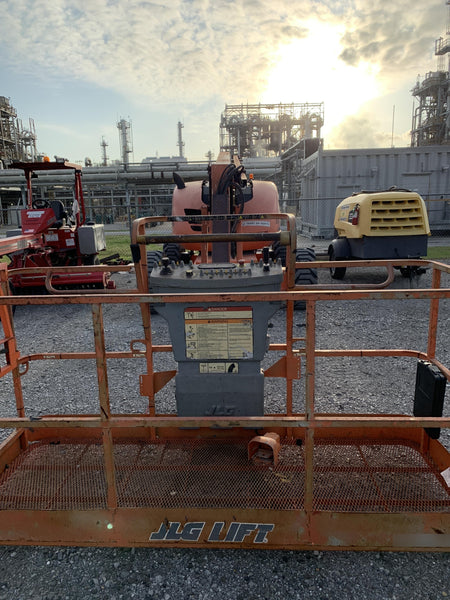 2019 JLG 600AJ