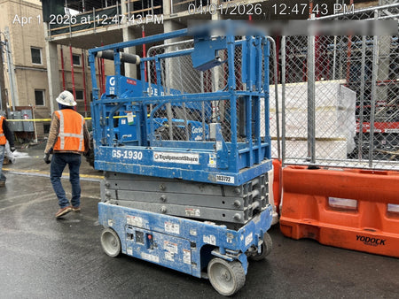 2020 Genie GS-1930 Solid Non Marking Tires, Beacon, Folding rails with half height swing gate, 800W Inverter