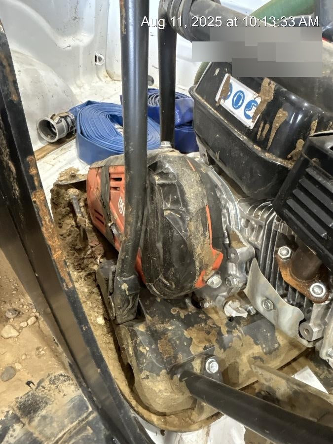 2024 HUSQVARNA LT6005