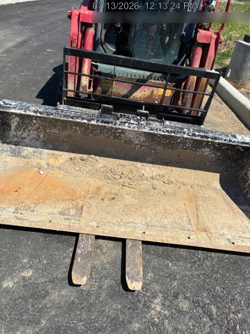 2025 ARROW MATERIAL HANDLING F5100CB