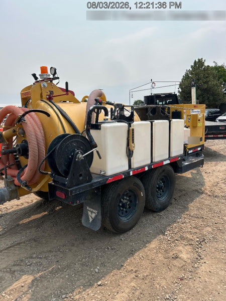 2022 VAC-TRON LP573XDT