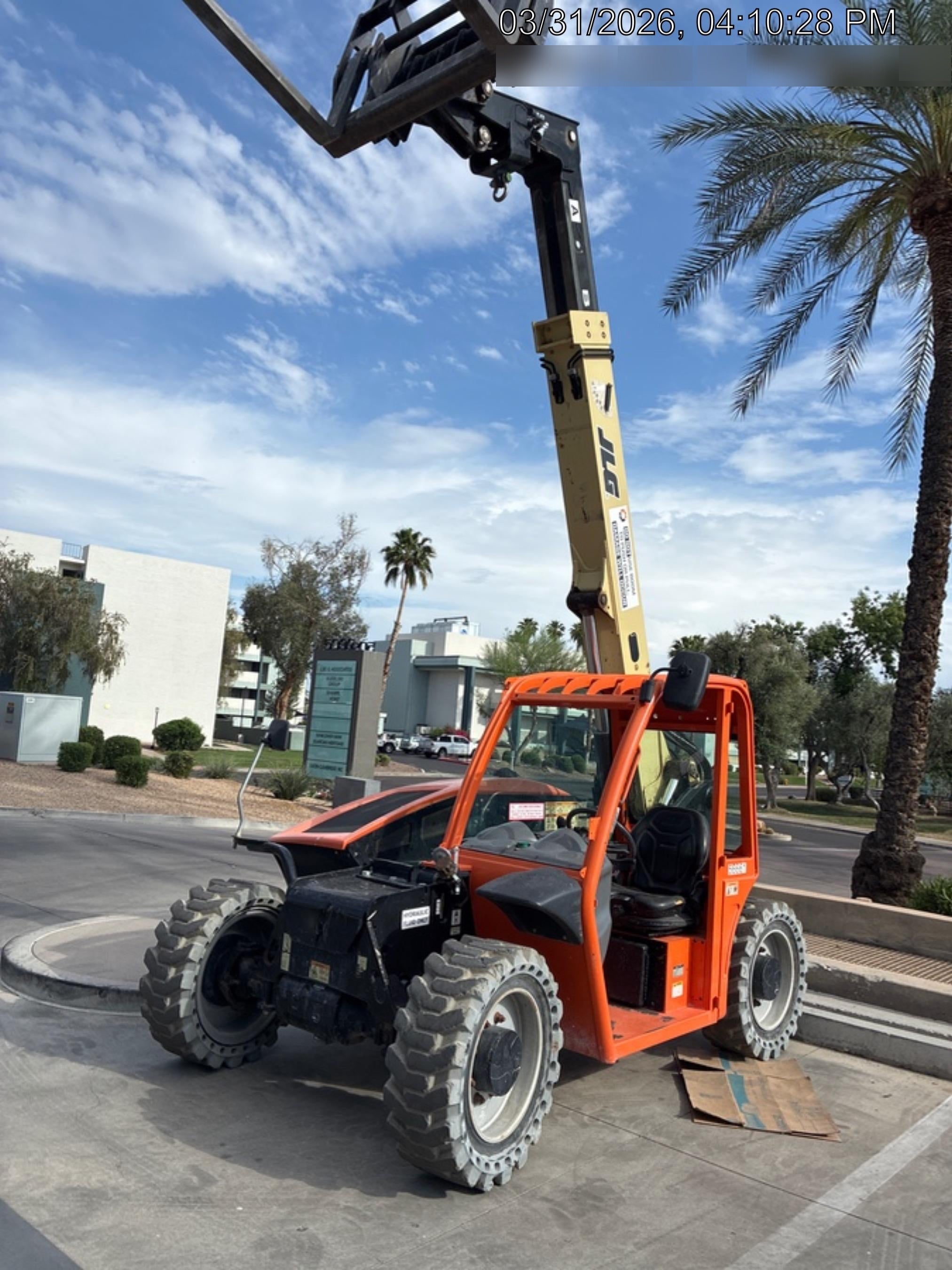 2020 JLG G5-18A