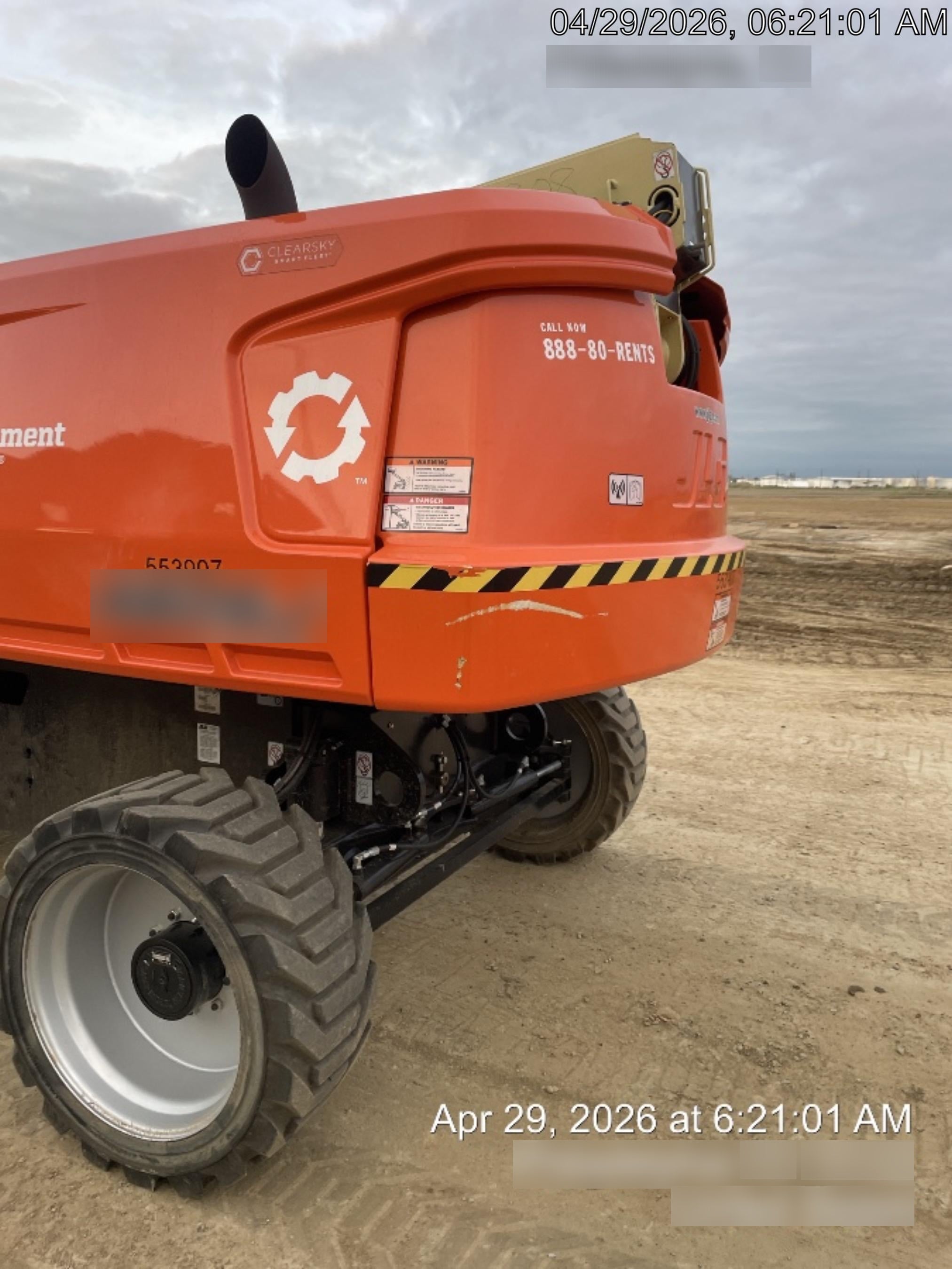2025 JLG 660SJ