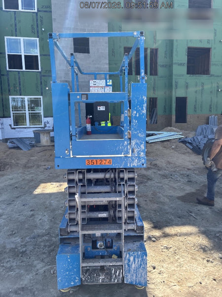 2023 GENIE GS-3232