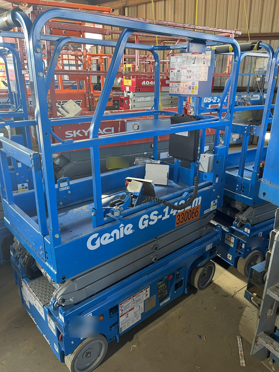 2023 GENIE GS-1432