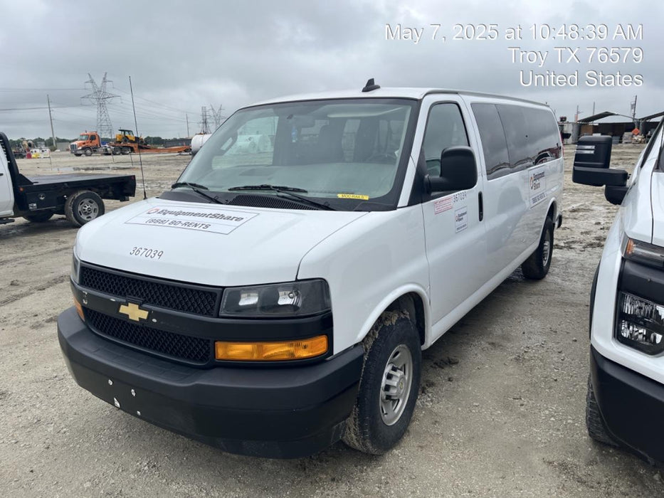 2023 CHEVROLET Express Van - Rental