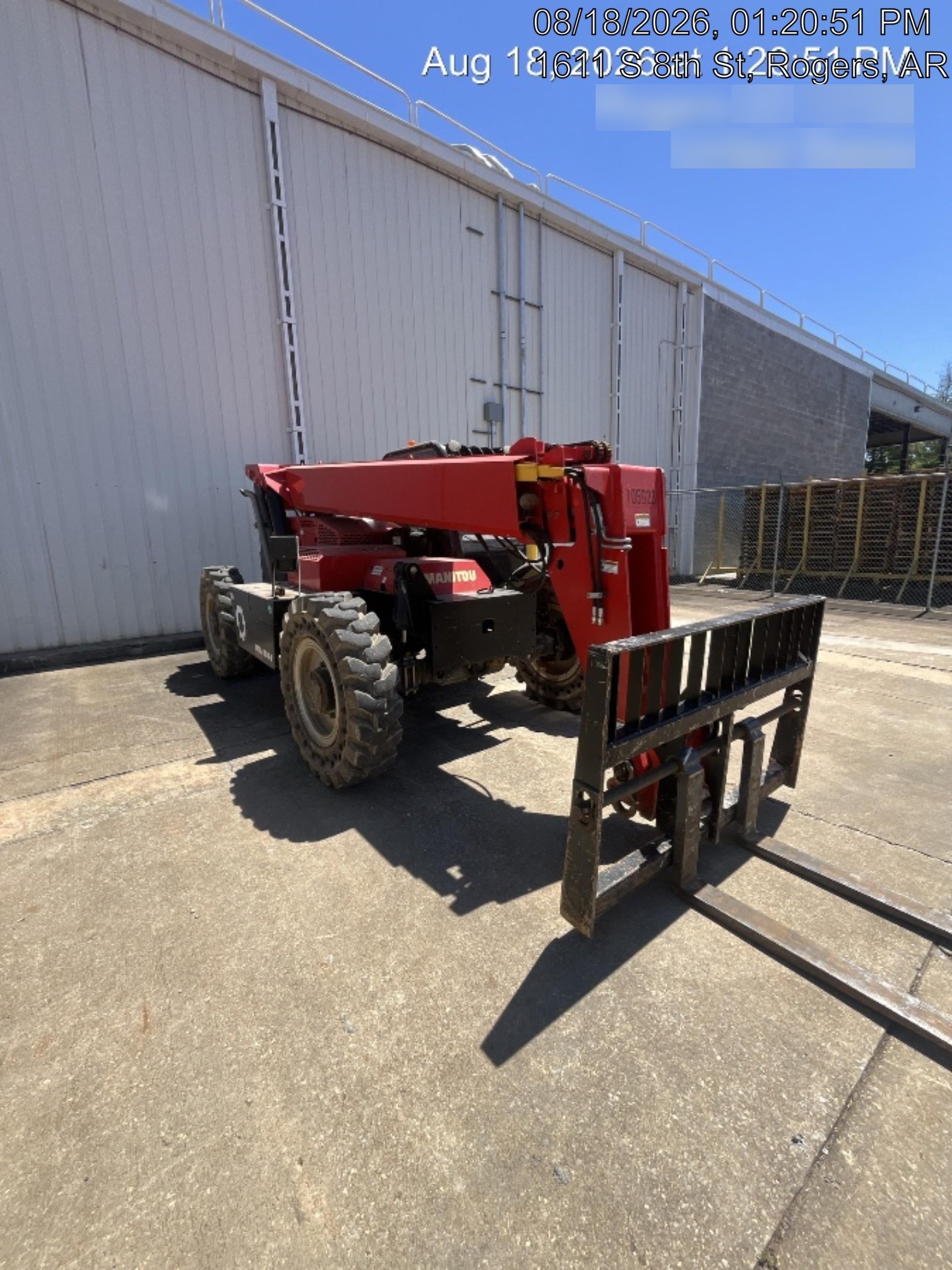 2020 MANITOU MTA8044