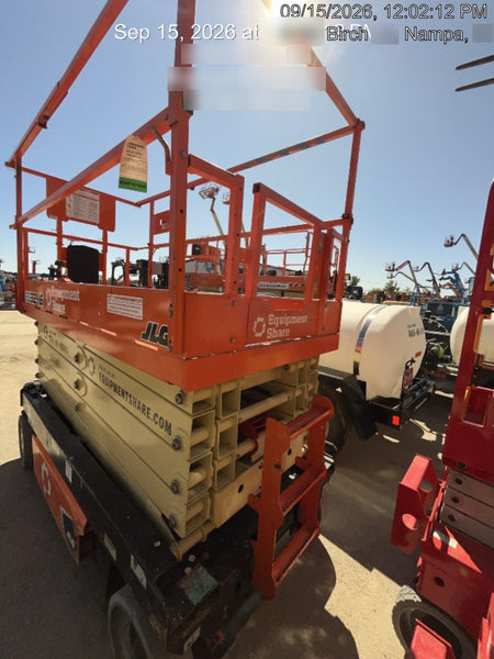 2022 JLG ES3246