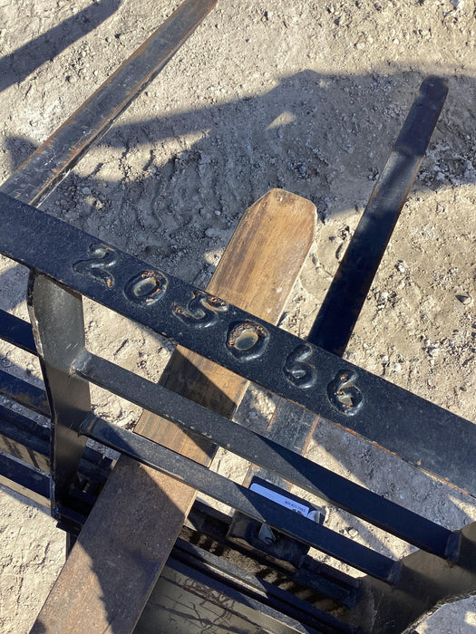 2022 ARROW MATERIAL HANDLING 60" Pallet Forks - Arrow