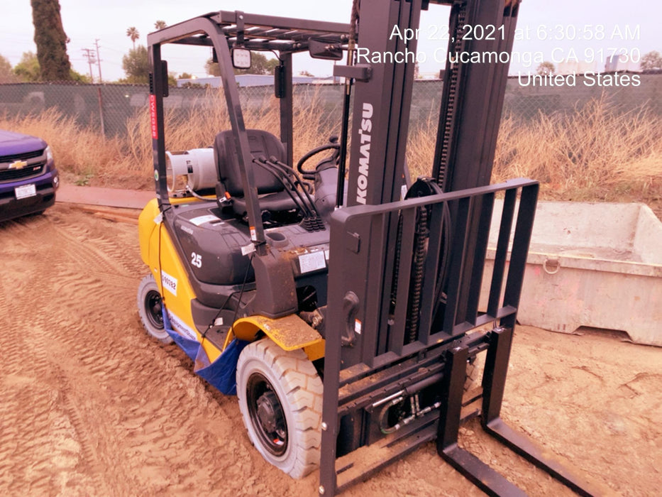 2021 KOMATSU FG25T-16