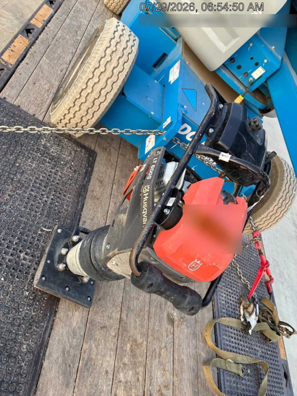 2025 HUSQVARNA LT6005