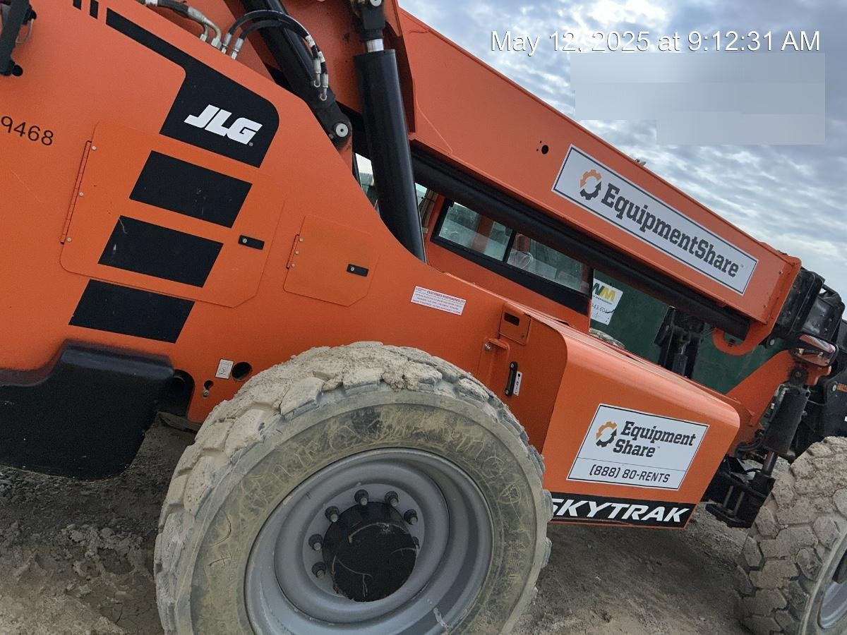 2021 SKYTRAK 10054