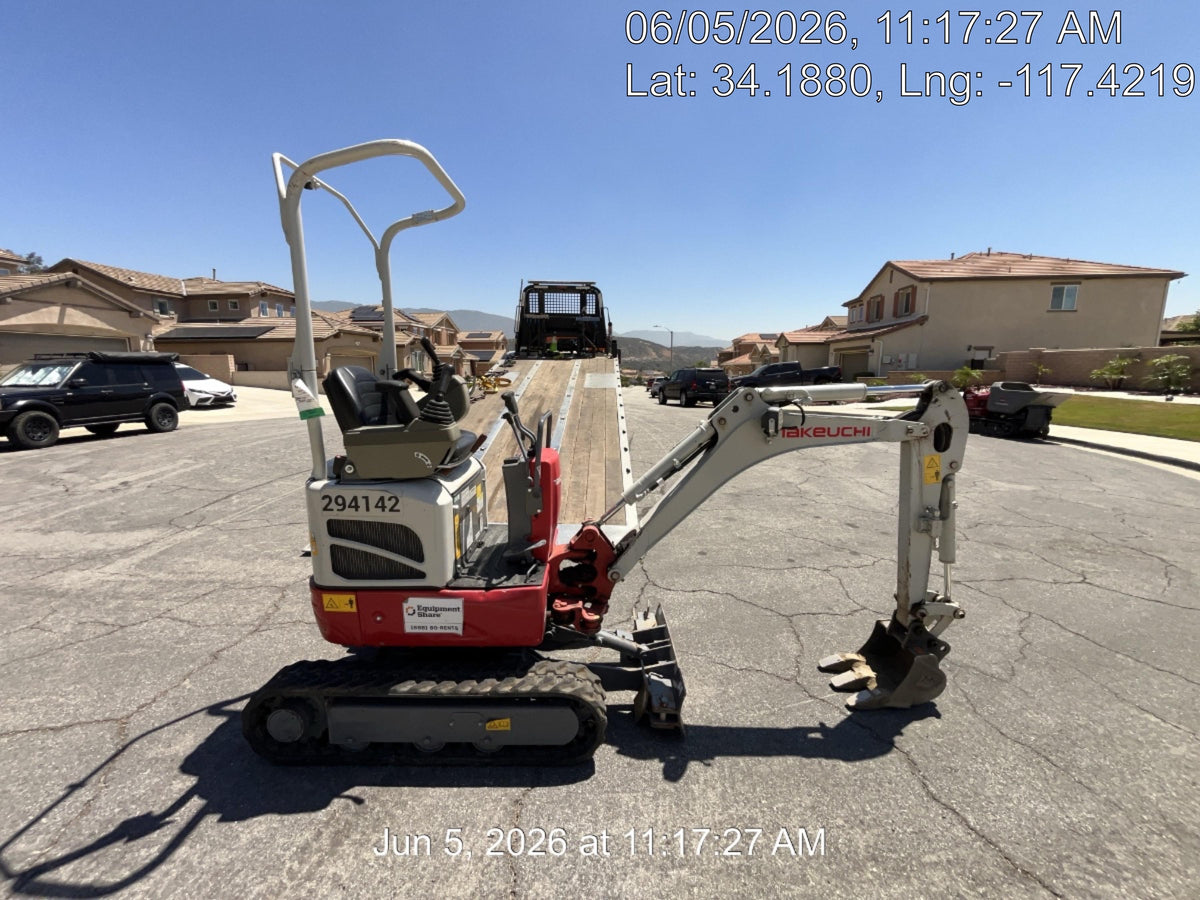 2023 TAKEUCHI TB210R