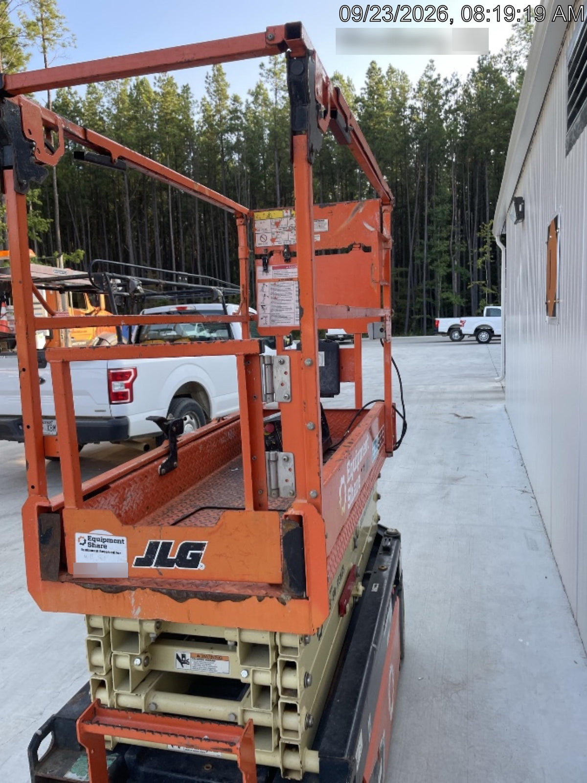 2022 JLG ES1932