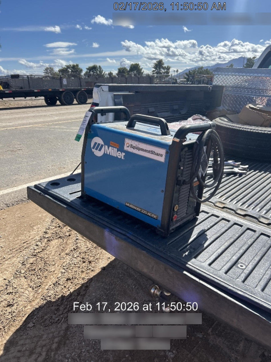 2025 MILLER ELECTRIC Multimatic 220