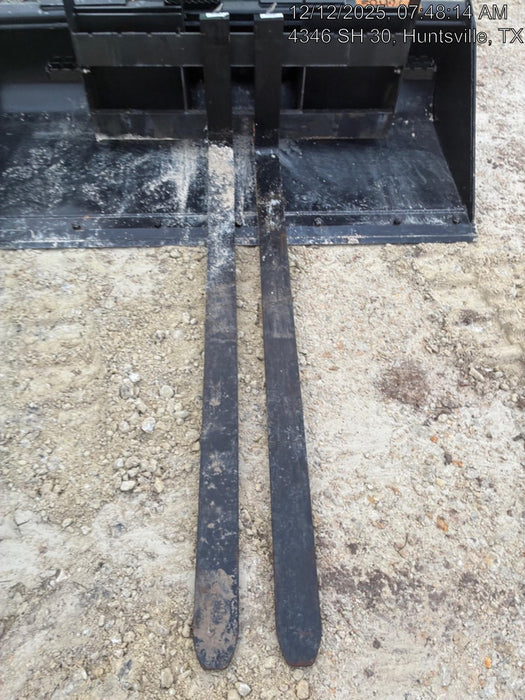 2025 ARROW MATERIAL HANDLING 24" Pallet Fork Frame