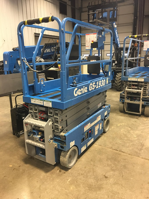 2018 Genie GS-1930 Genie GS-1930 w/Fixed Rail, Chain Entry