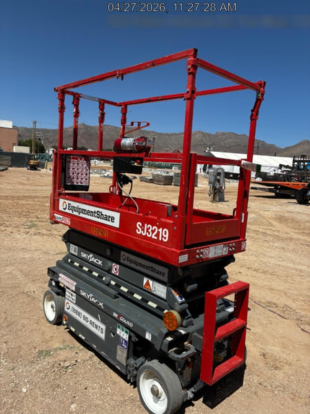 2021 SKYJACK SJ3219