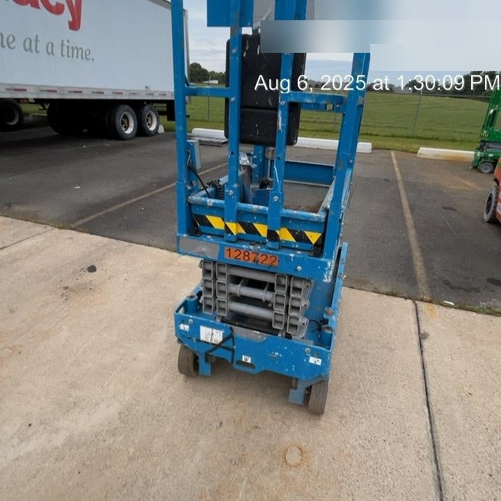 2021 GENIE GS-1330m