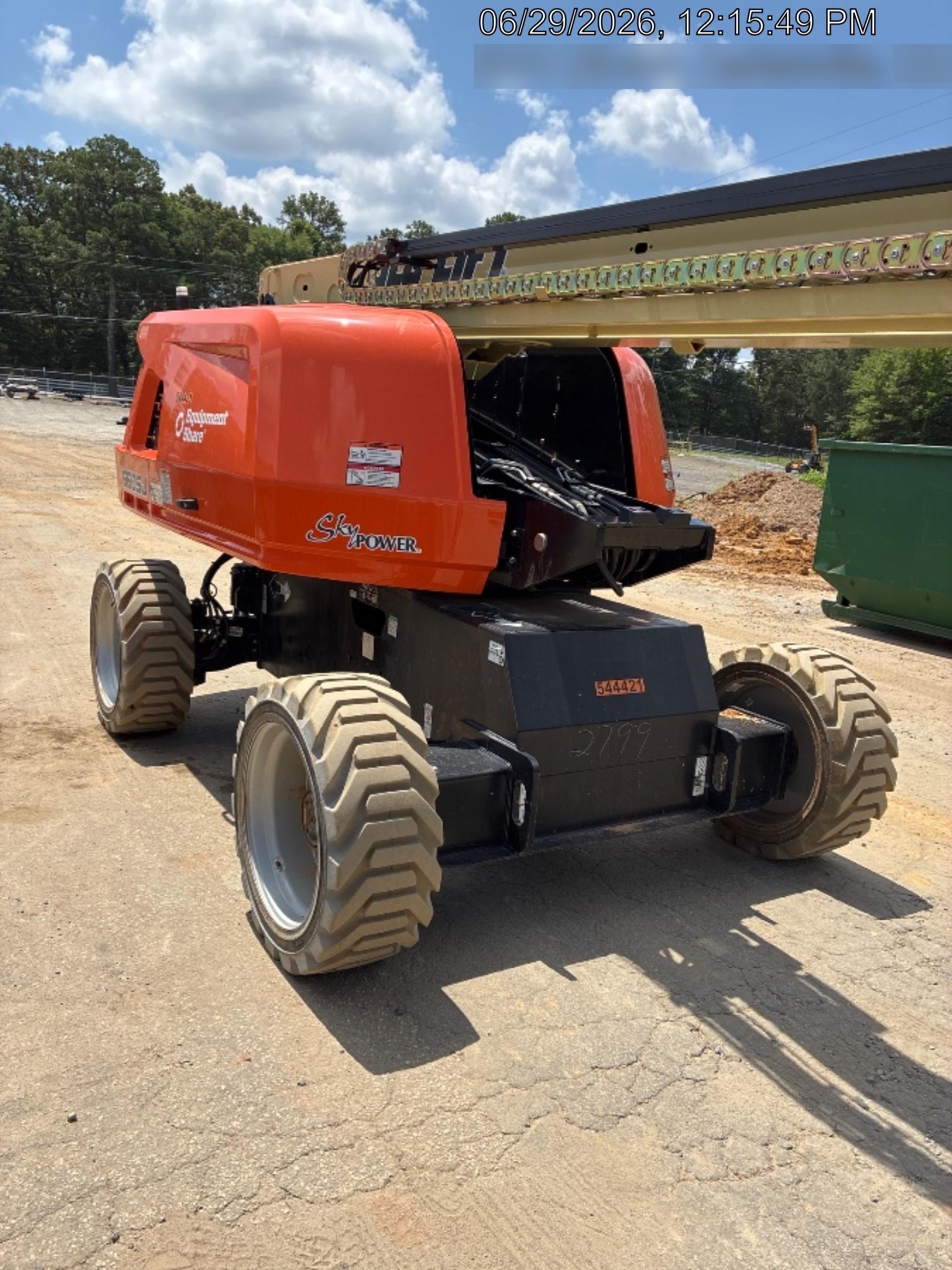 2025 JLG 660SJ