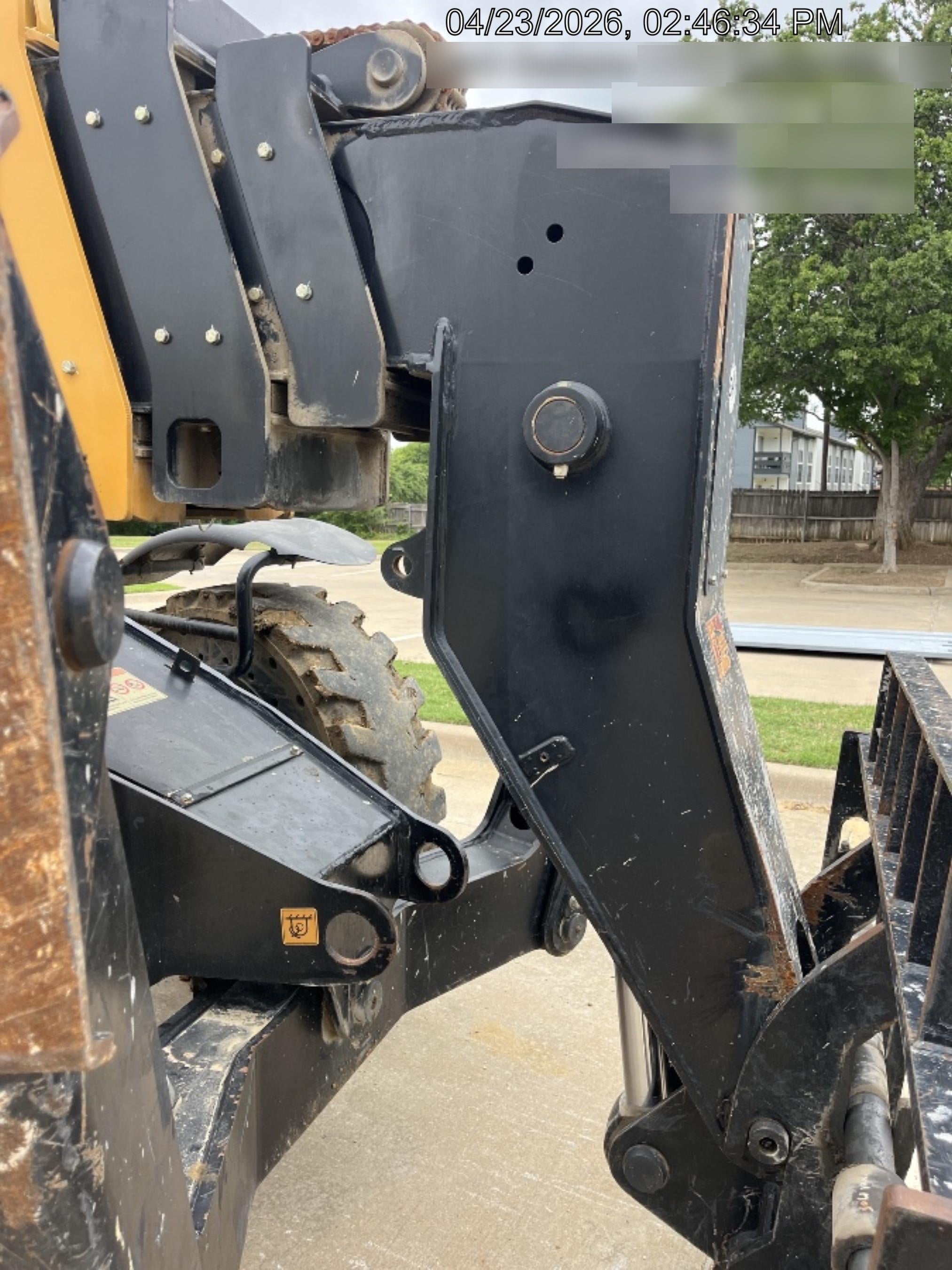 2022 SANY STH1056