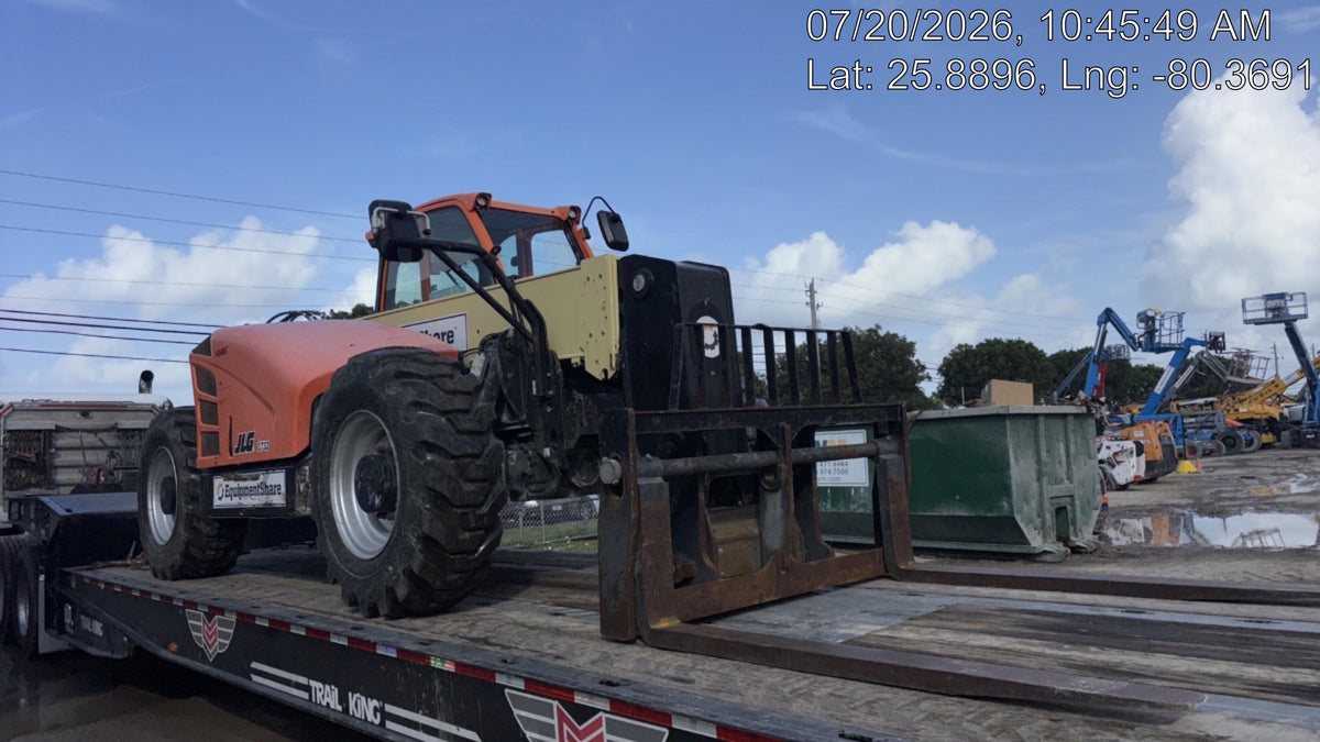 2021 JLG 1732