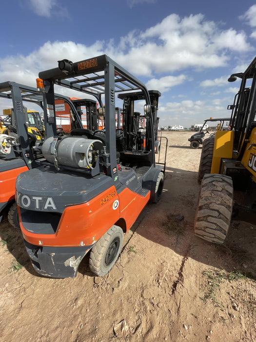 2022 TOYOTA 50-8FGU25