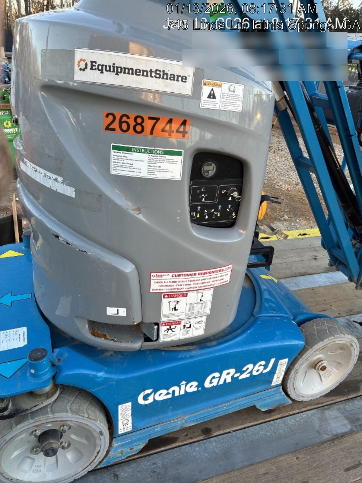 2022 GENIE GR-26J