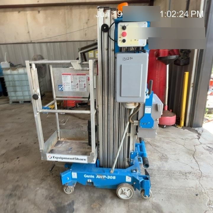 2021 GENIE AWP-30S DC