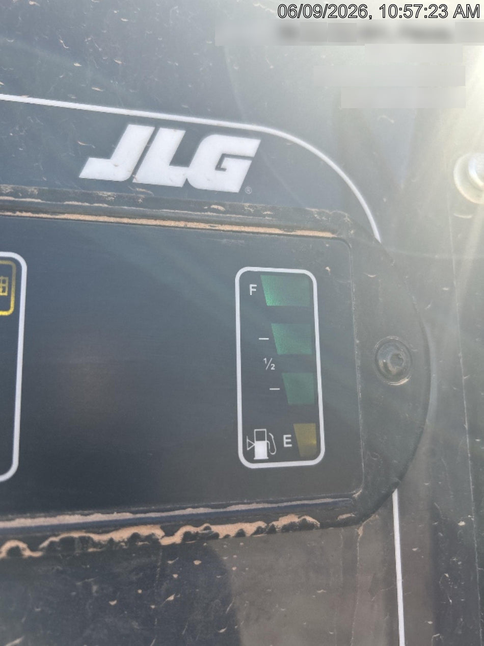 2025 JLG 860SJ