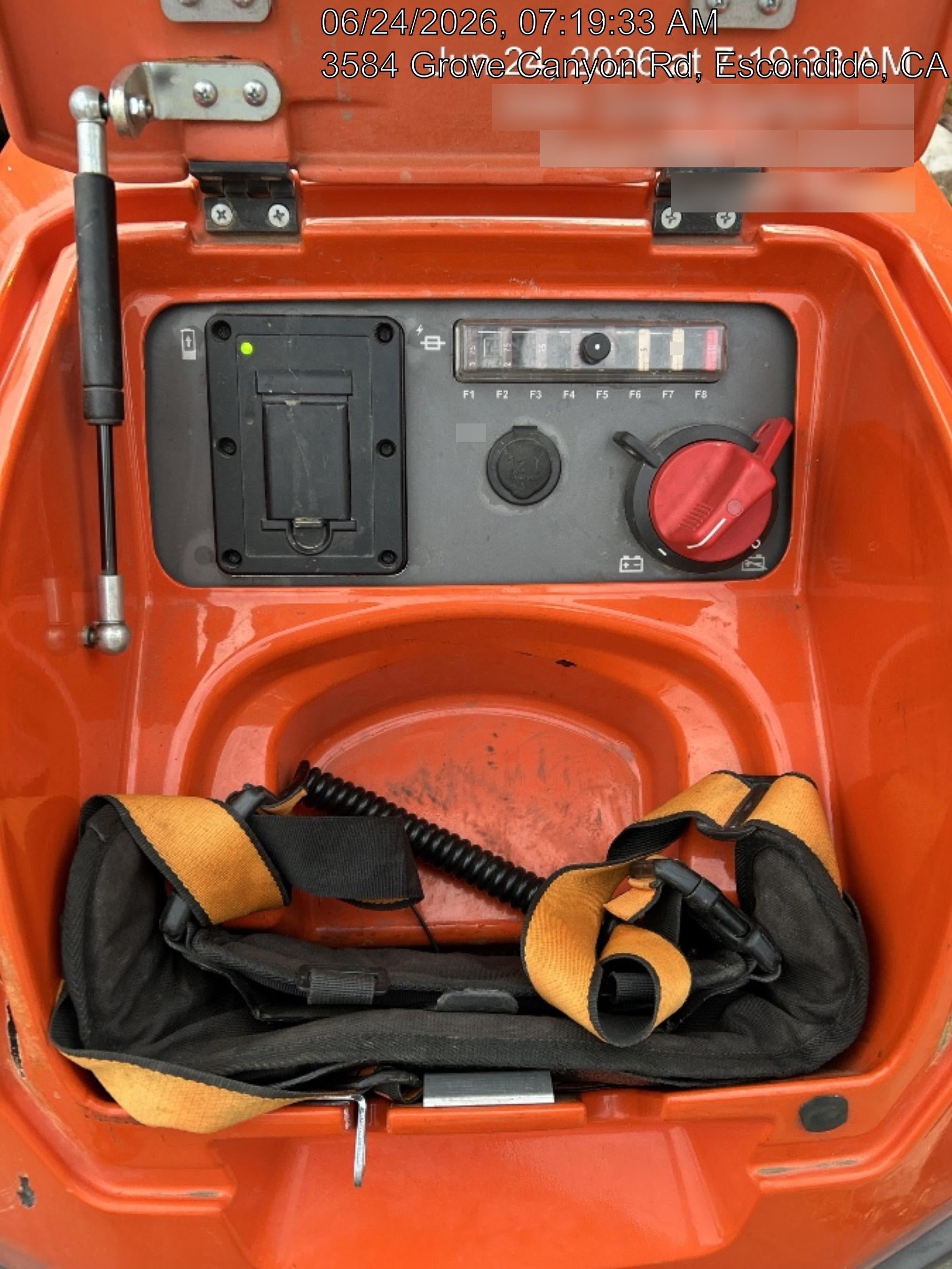 2025 HUSQVARNA LP9505