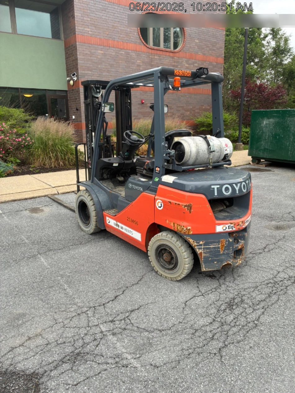 2022 TOYOTA 50-8FGU25